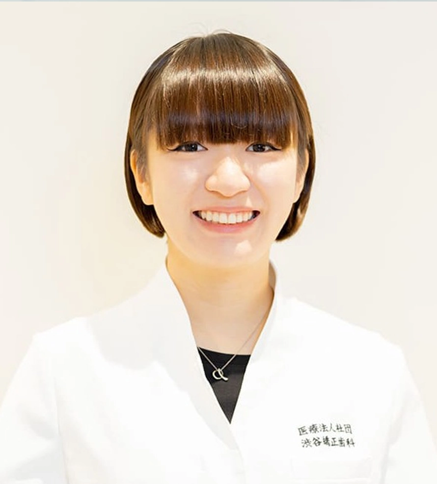 院長 春田 暁子