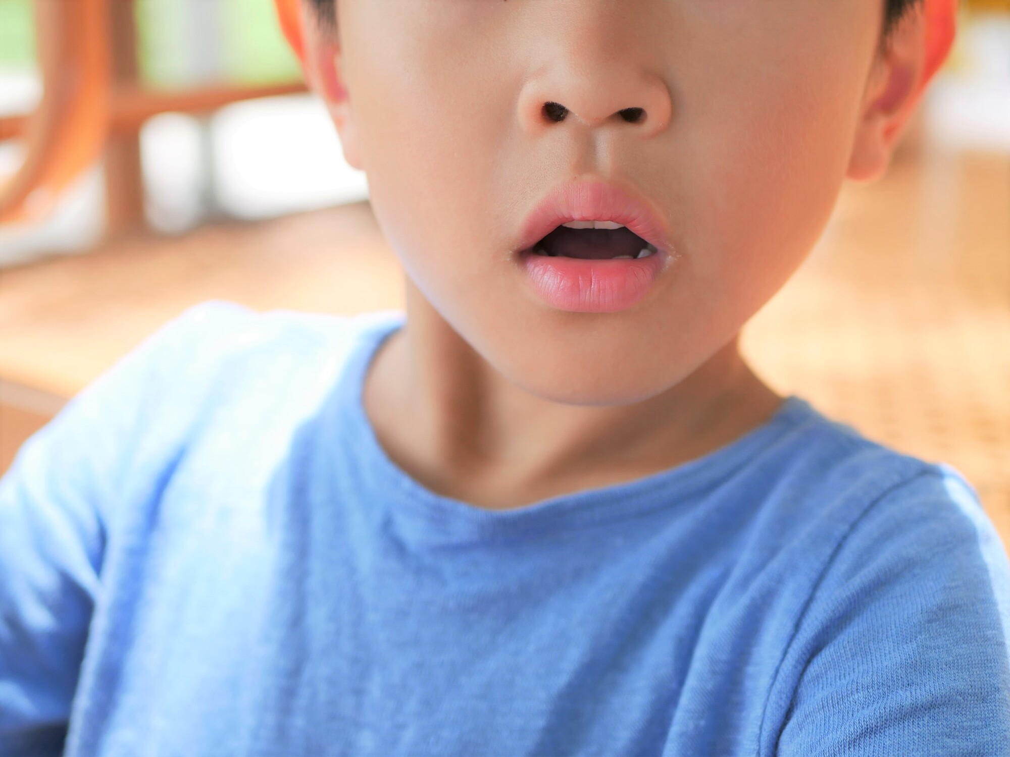 口呼吸　矯正　難波